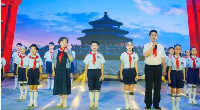 關(guān)愛后代傳薪火 關(guān)工事業(yè)向未來——陜西省西安市廣大“五老”熱忱關(guān)心青少年健康成長