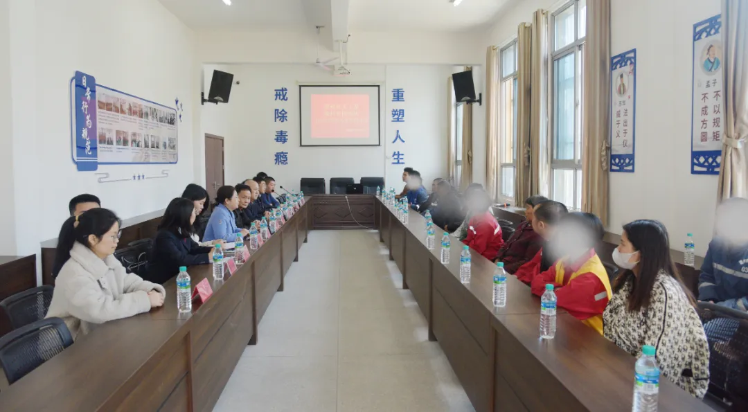 江西省贛州市關工委聯合市拘戒所開展未成年拘戒人員幫教活動