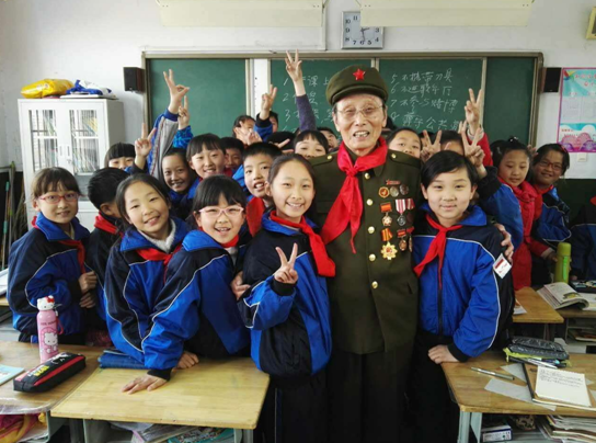 孫廣瑞：傳承紅色基因的“老園丁”