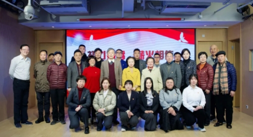 初心如磐，薪火相傳——上海市普陀區(qū)關(guān)愛團(tuán)與長征鎮(zhèn)新黨員開展結(jié)對共建主題活動