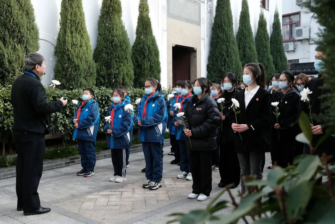 浙江省衢州市關工委舉行“勿忘國恥 振興中華”主題公祭活動