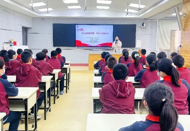 法治護航 “憲”給未來——甘肅省、蘭州市關工委聯合開展憲法宣傳進校園活動